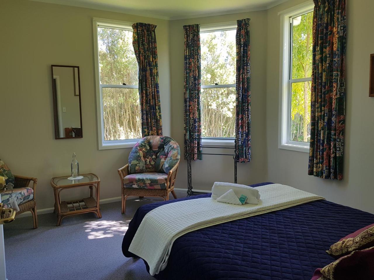 Lancewood Lodge Bulls ภายนอก รูปภาพ