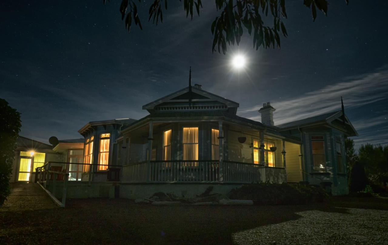 Lancewood Lodge Bulls ภายนอก รูปภาพ
